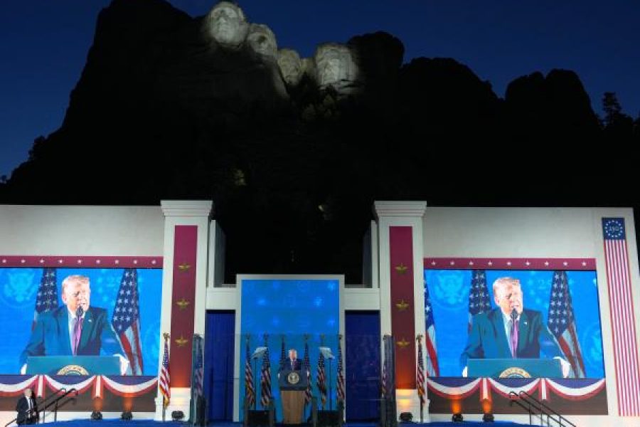 20260703_MtRushmore_Trump_speaking_AP26185119850807-cropped