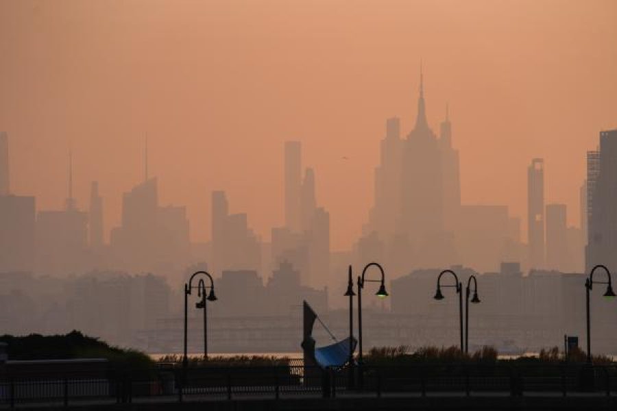 20260717_NYC_smoke_from_Canada_fires_AP26198402437956